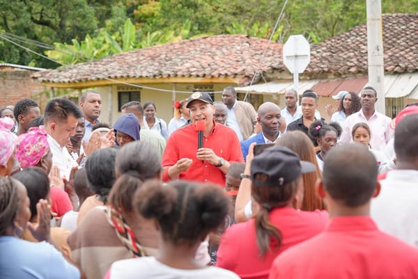 Gobernación del Cauca impulsa obras viales y educativas en Guachené
