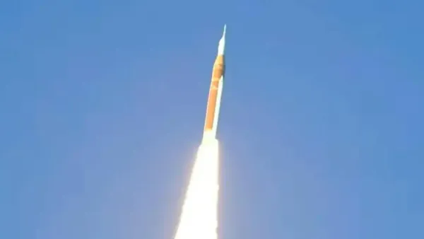 El regreso ha comenzado: Artemis II ya viaja hacia la Luna con la vista puesta en casa