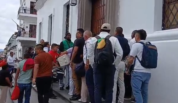 Comunidades afro se toman la Gobernación del Cauca en medio de fuertes tensiones