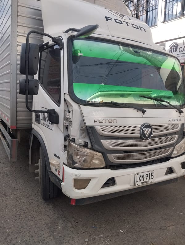 Autoridades buscan 27 motocicletas robadas tras asalto a camión en la Panamericana