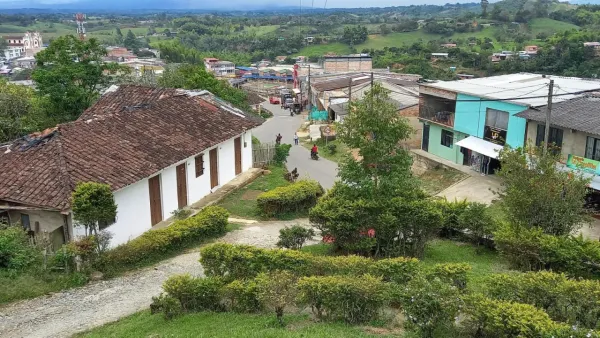 Exgobernador indígena y su esquema de protección fueron interceptados por hombres armados en zona rural de El Tambo, Cauca
