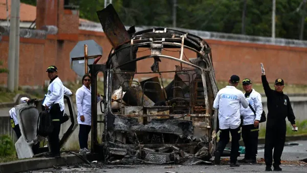 Capturan en Cali a dos presuntos responsables del atentado con buseta bomba contra el Batallón Pichincha