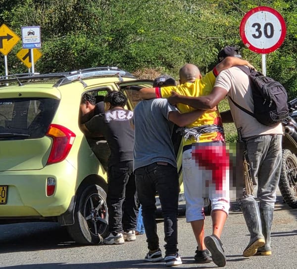 Hostigamiento durante operativo judicial en Suárez deja un civil gravemente herido; comunidades siguen atrapadas en medio del conflicto armado