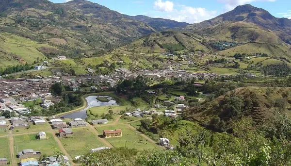 Masacre en la vía Silvía- Totoró: tres ciclistas fueron asesinados