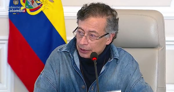 Gustavo Petro anuncia que no asistirá a la posesión de De la Espriella el 7 de agosto y denuncia plan para capturarlo, matarlo o extraditarlo