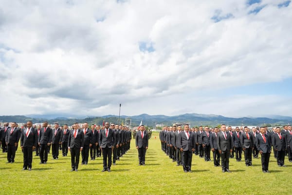 Después de 20 años de servicio, 149 soldados se despiden del uniforme y comienzan una nueva misión de vida