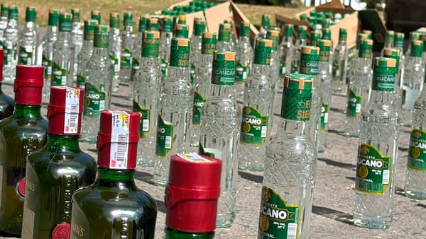 Desmantelan fábrica clandestina de licor adulterado en Popayán