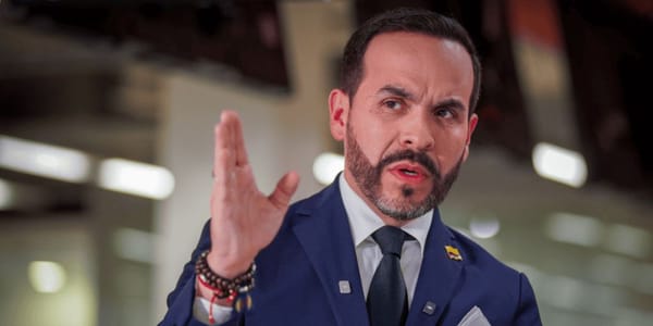 Tribunal de Cundinamarca pone en jaque el traslado de la posesión de Abelardo de la Espriella a Cali