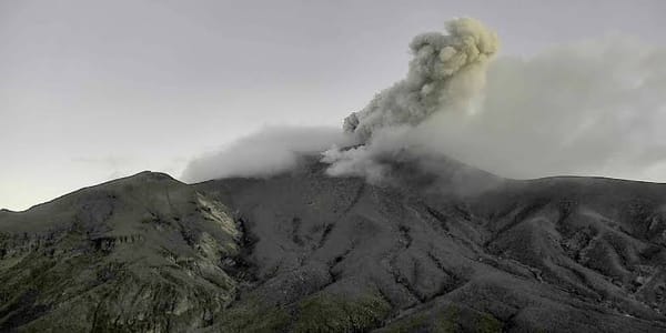 Volcán Puracé sigue activo: SGC reporta tres emisiones de ceniza