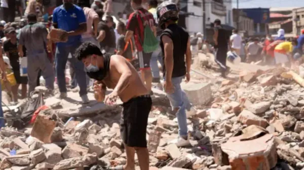 Claro y WOM entregan servicios móviles gratis a afectados por el terremoto en Colombia