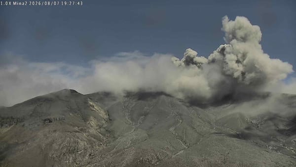 Volcán Puracé mantiene actividad sísmica y registra nuevas emisiones de ceniza