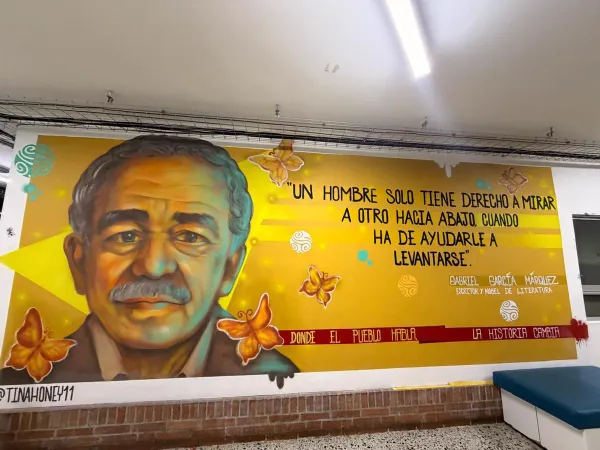 ¡Intolerancia! Nuevas directivas de Inravisión retiraron murales de su sede en Bogotá