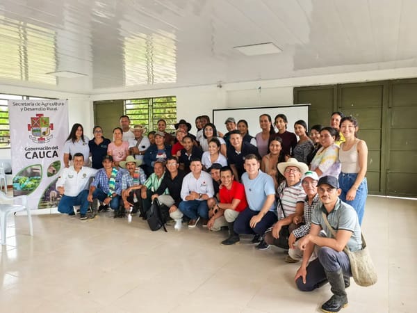 Capacitan a campesinos de Piamonte en seguridad alimentaria y protección de la Amazonía