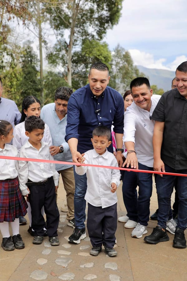 Gobernación del Cauca invertirá más de $34 mil millones en pavimentación de centros poblados de La Vega